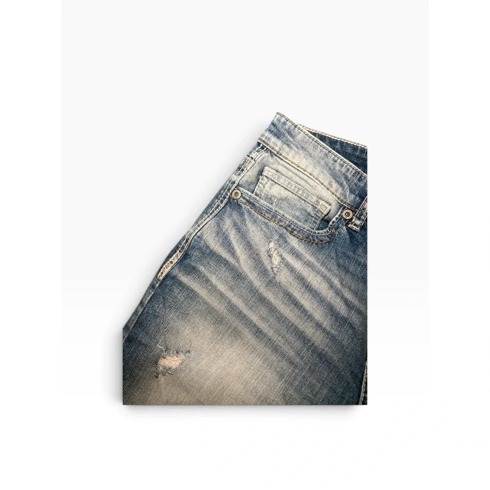 BKE Alec Straight Leg Distressed Jeans Medium Wash 31x32 Tag 31R Fits Men's